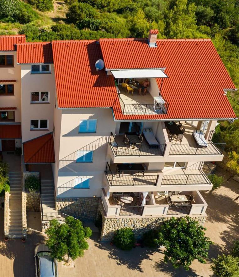 Haus Mit Meerblick Lopar Luaran gambar