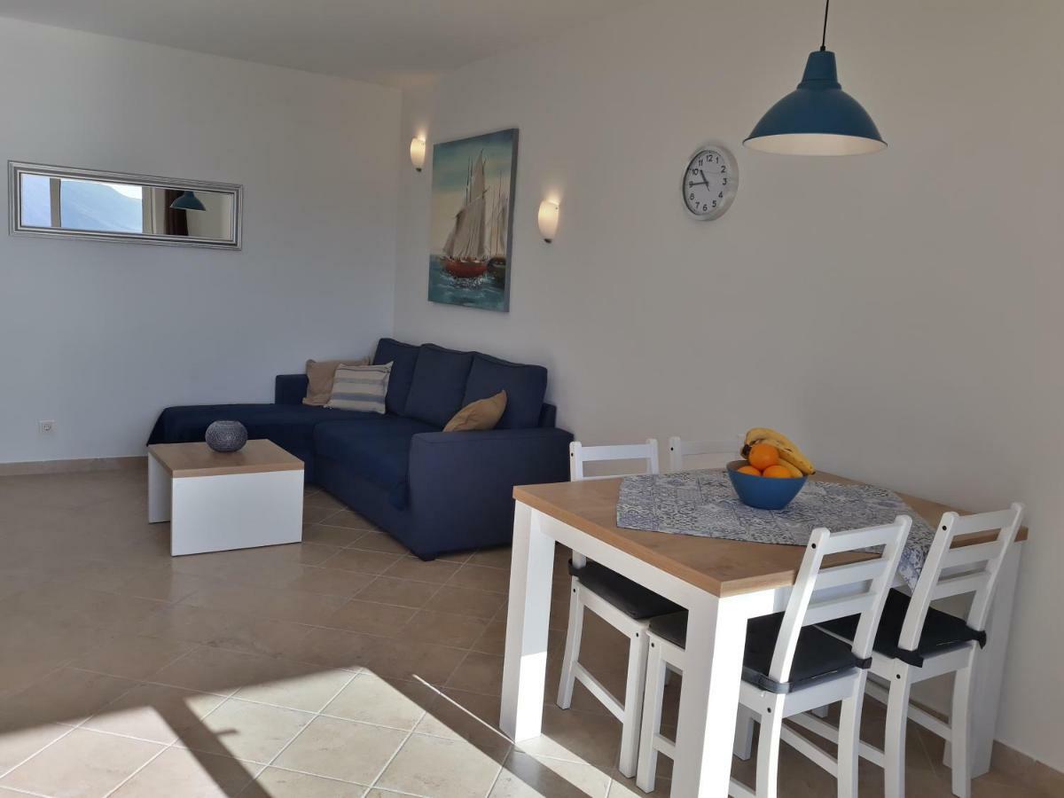 Haus Mit Meerblick Lopar Luaran gambar