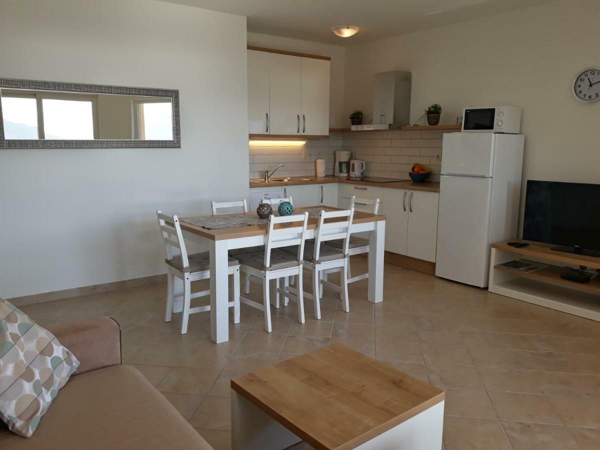 Haus Mit Meerblick Lopar Luaran gambar
